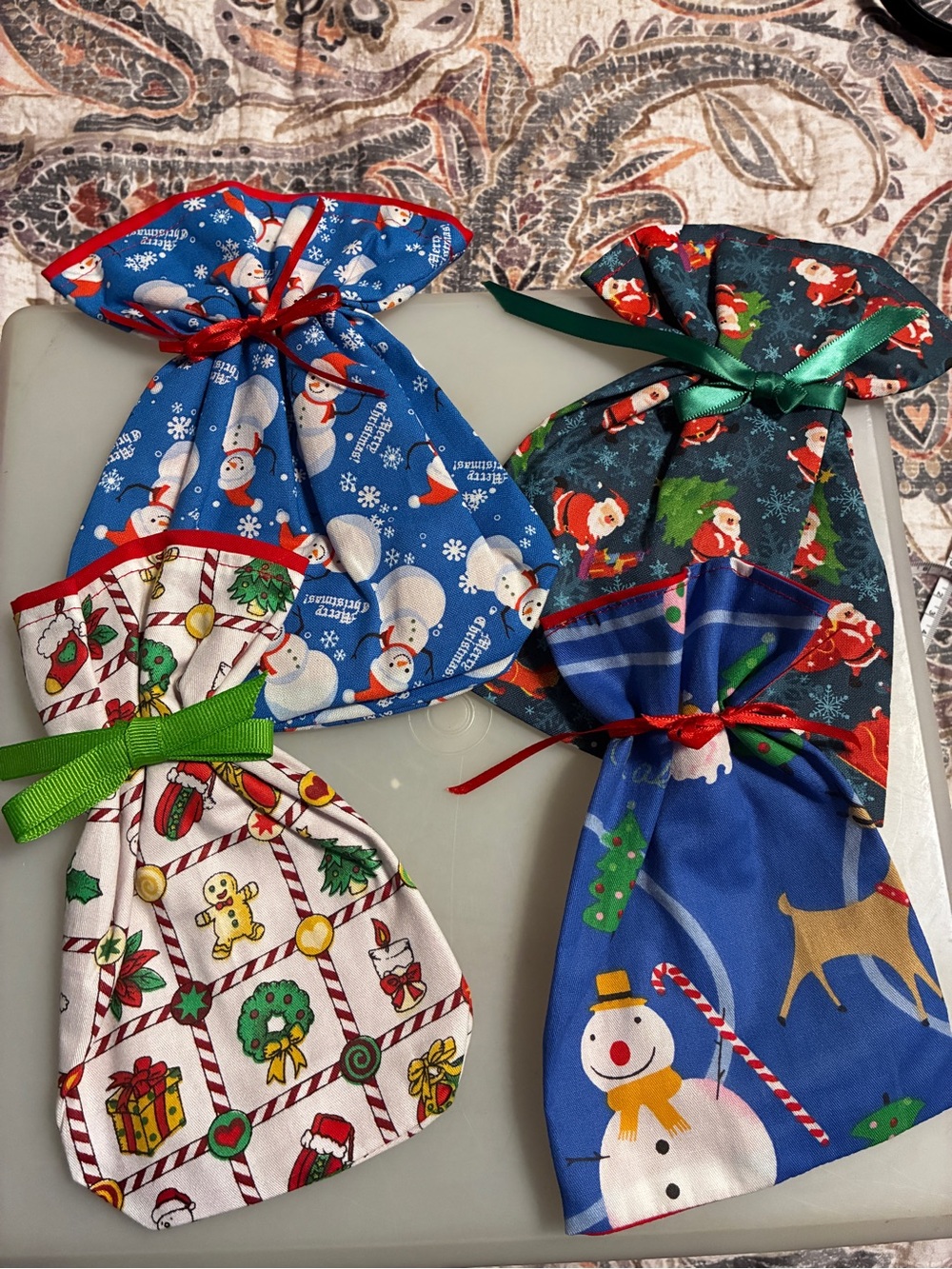 Christmas gift bags small cloth lot of 4 - Picture 3 of 4